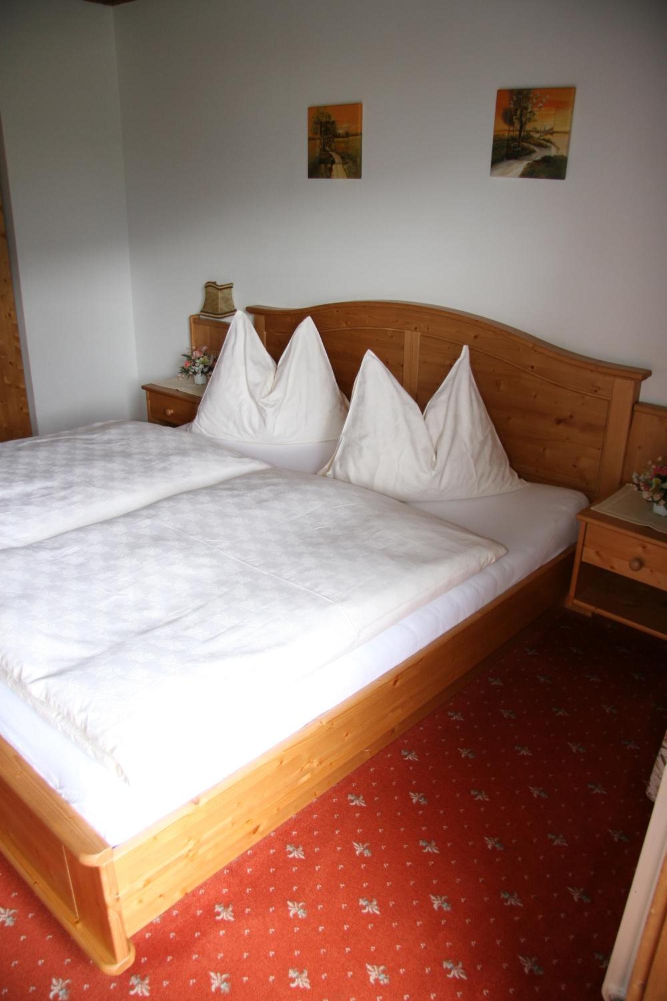 Landgasthof Hotel Zehenthof Пфаррверфен Экстерьер фото