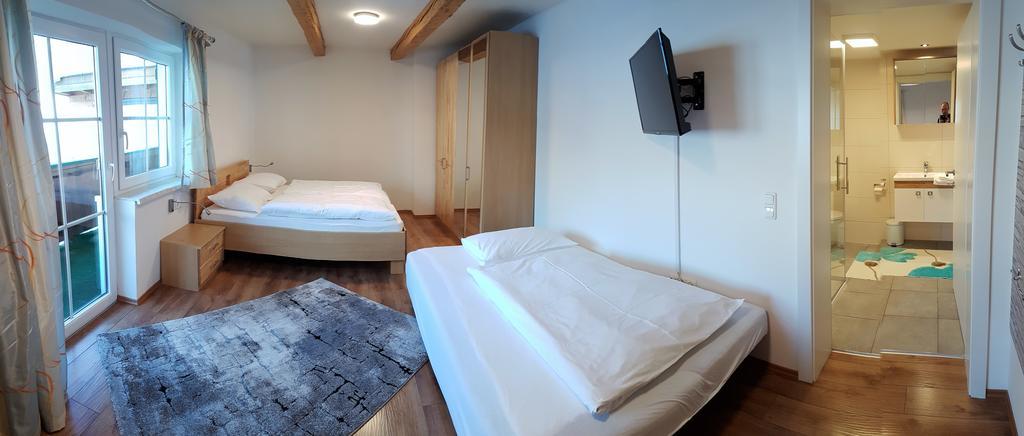 Landgasthof Hotel Zehenthof Пфаррверфен Экстерьер фото