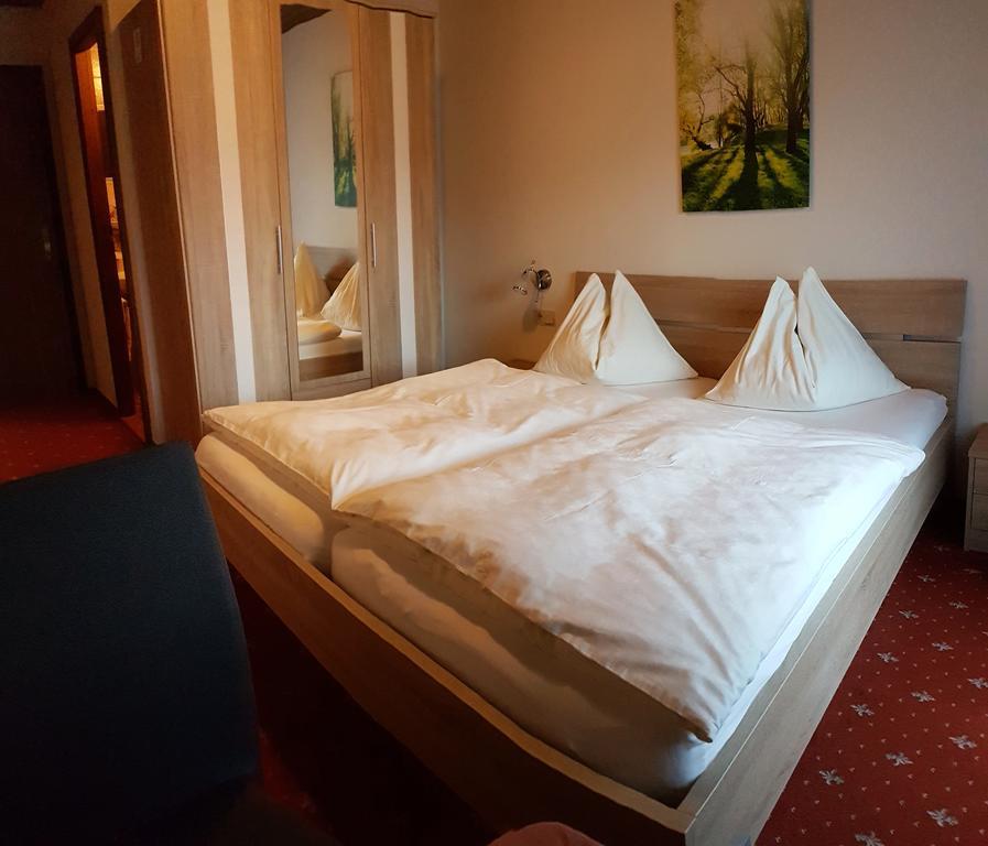Landgasthof Hotel Zehenthof Пфаррверфен Экстерьер фото