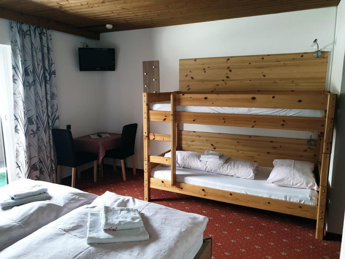 Landgasthof Hotel Zehenthof Пфаррверфен Экстерьер фото