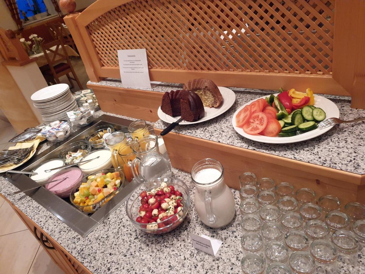 Landgasthof Hotel Zehenthof Пфаррверфен Экстерьер фото
