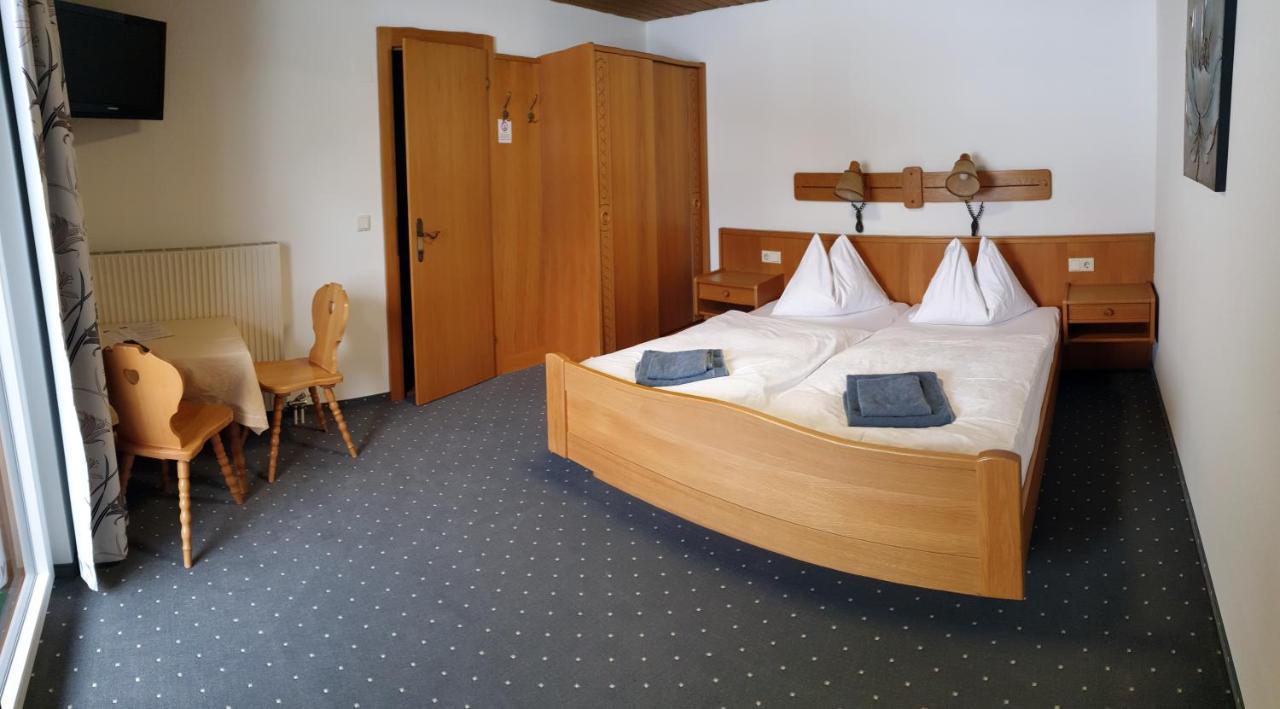 Landgasthof Hotel Zehenthof Пфаррверфен Экстерьер фото